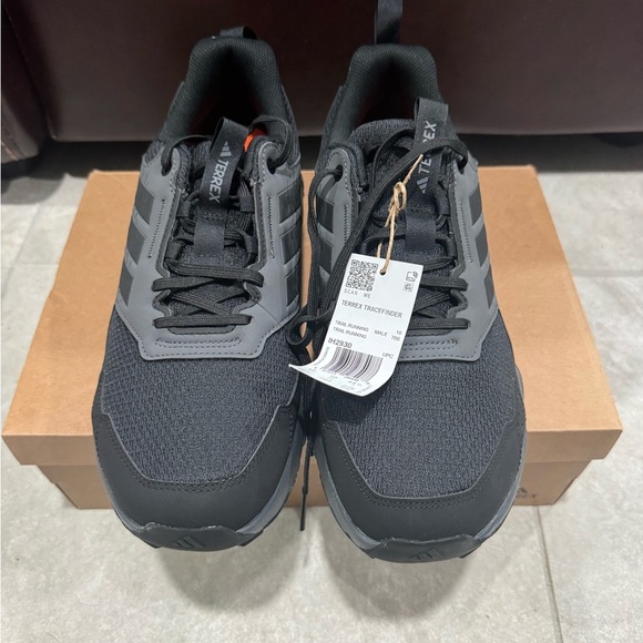 Size 10.5 - Adidas Tracefinder Trail Black Grey main image 6